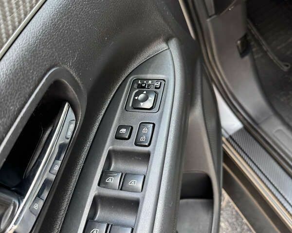 Мицубиси Аутлендер, объемом двигателя 2.4 л и пробегом 132 тыс. км за 18500 $, фото 13 на Automoto.ua