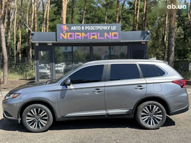 Мицубиси Аутлендер, объемом двигателя 2.4 л и пробегом 132 тыс. км за 18500 $, фото 1 на Automoto.ua