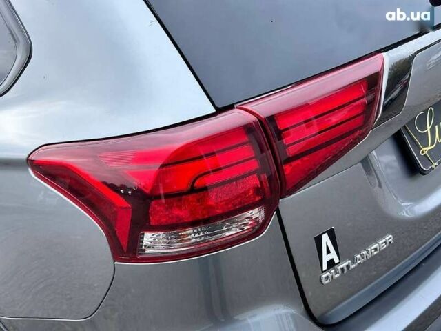 Міцубісі Аутлендер, об'ємом двигуна 2.4 л та пробігом 225 тис. км за 19800 $, фото 8 на Automoto.ua