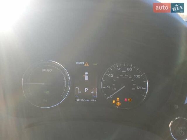 Міцубісі Аутлендер, об'ємом двигуна 2.36 л та пробігом 139 тис. км за 4000 $, фото 8 на Automoto.ua