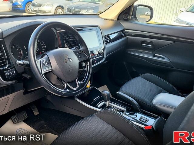 Мицубиси Аутлендер, объемом двигателя 2 л и пробегом 167 тыс. км за 19800 $, фото 6 на Automoto.ua