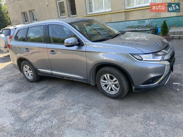 Міцубісі Аутлендер, об'ємом двигуна 2 л та пробігом 20 тис. км за 21800 $, фото 2 на Automoto.ua