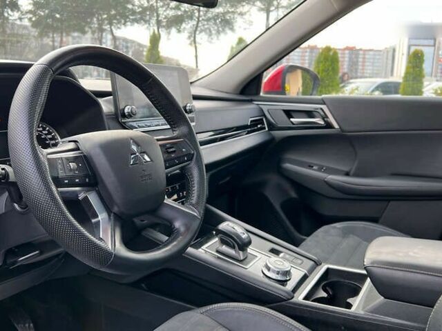 Міцубісі Аутлендер, об'ємом двигуна 2.5 л та пробігом 121 тис. км за 27300 $, фото 9 на Automoto.ua