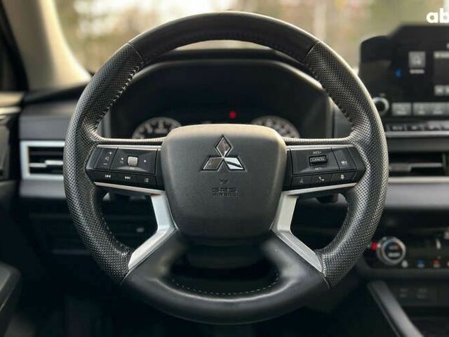 Міцубісі Аутлендер, об'ємом двигуна 2.5 л та пробігом 121 тис. км за 27300 $, фото 10 на Automoto.ua