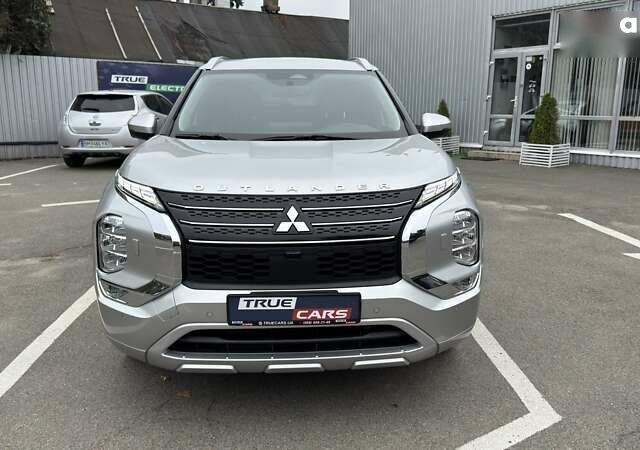 Міцубісі Аутлендер, об'ємом двигуна 2.5 л та пробігом 25 тис. км за 28500 $, фото 7 на Automoto.ua