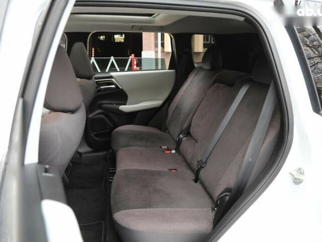 Міцубісі Аутлендер, об'ємом двигуна 2.5 л та пробігом 18 тис. км за 30000 $, фото 8 на Automoto.ua