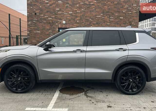 Мицубиси Аутлендер, объемом двигателя 2.49 л и пробегом 51 тыс. км за 25900 $, фото 12 на Automoto.ua