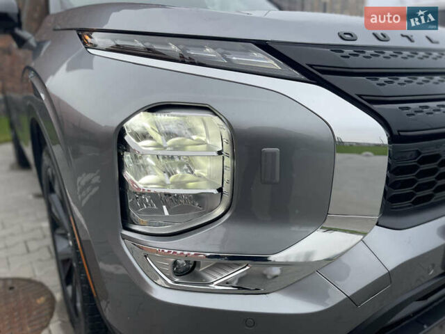 Мицубиси Аутлендер, объемом двигателя 2.49 л и пробегом 51 тыс. км за 25900 $, фото 6 на Automoto.ua