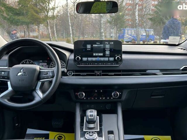 Міцубісі Аутлендер, об'ємом двигуна 2.5 л та пробігом 121 тис. км за 27300 $, фото 13 на Automoto.ua