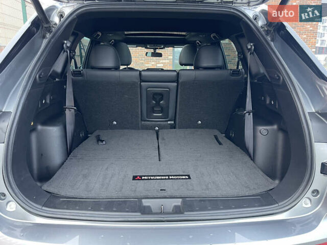 Мицубиси Аутлендер, объемом двигателя 2.49 л и пробегом 51 тыс. км за 25900 $, фото 46 на Automoto.ua