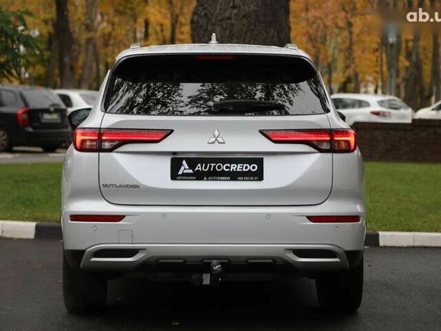 Міцубісі Аутлендер, об'ємом двигуна 2.5 л та пробігом 18 тис. км за 30000 $, фото 4 на Automoto.ua
