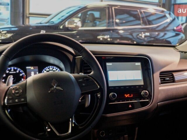 Мицубиси Аутлендер 2022 в Виннице на Automoto.ua Мицубиси Аутлендер, объемом двигателя 2.36 л и пробегом 0 тыс. км за 29751 $, фото 40 на Automoto.ua