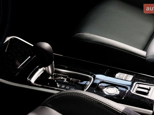 Мицубиси Аутлендер 2022 в Виннице на Automoto.ua Мицубиси Аутлендер, объемом двигателя 2.36 л и пробегом 0 тыс. км за 29751 $, фото 2 на Automoto.ua