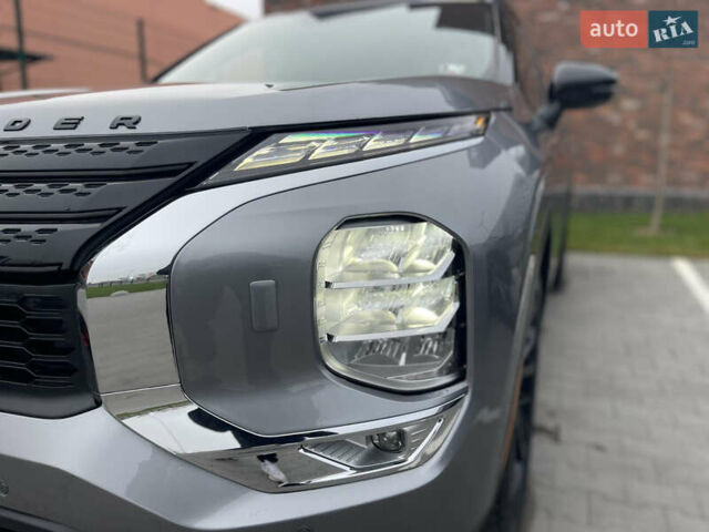 Мицубиси Аутлендер, объемом двигателя 2.49 л и пробегом 51 тыс. км за 25900 $, фото 7 на Automoto.ua