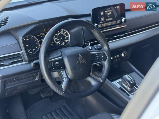 Мицубиси Аутлендер, объемом двигателя 0 л и пробегом 76 тыс. км за 25500 $, фото 6 на Automoto.ua