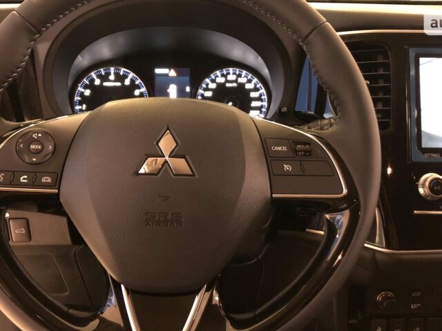 купити нове авто Міцубісі Аутлендер 2023 року від офіційного дилера Альянс-А Mitsubishi Міцубісі фото