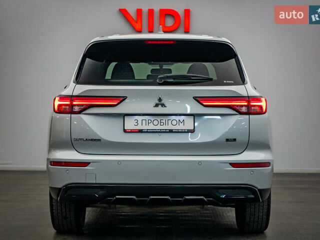 Мицубиси Аутлендер, объемом двигателя 2.5 л и пробегом 45 тыс. км за 29502 $, фото 5 на Automoto.ua