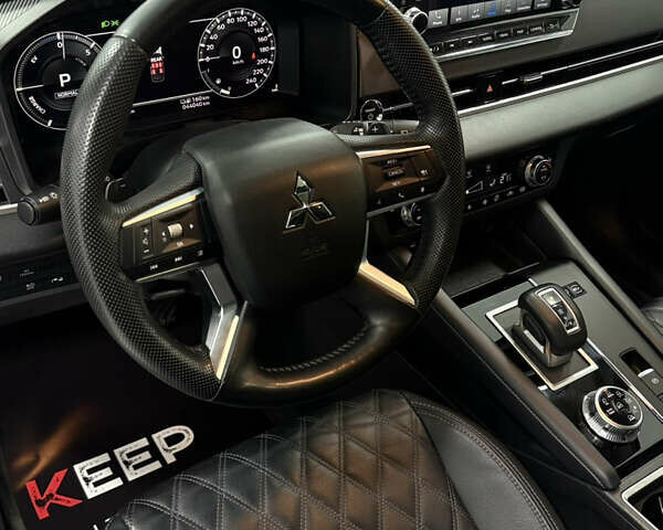 Мицубиси Аутлендер, объемом двигателя 2.36 л и пробегом 44 тыс. км за 35900 $, фото 15 на Automoto.ua