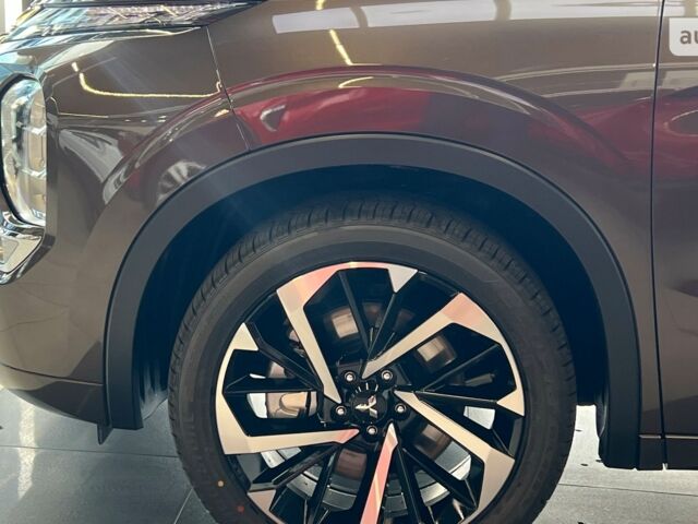 купити нове авто Міцубісі Аутлендер 2024 року від офіційного дилера АВТОГРАД ОДЕСА MITSUBISHI Міцубісі фото