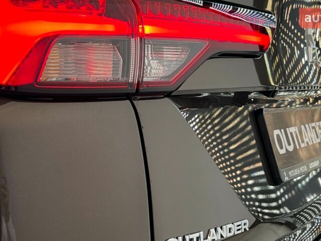 купити нове авто Міцубісі Аутлендер 2024 року від офіційного дилера АВТОГРАД ОДЕСА MITSUBISHI Міцубісі фото