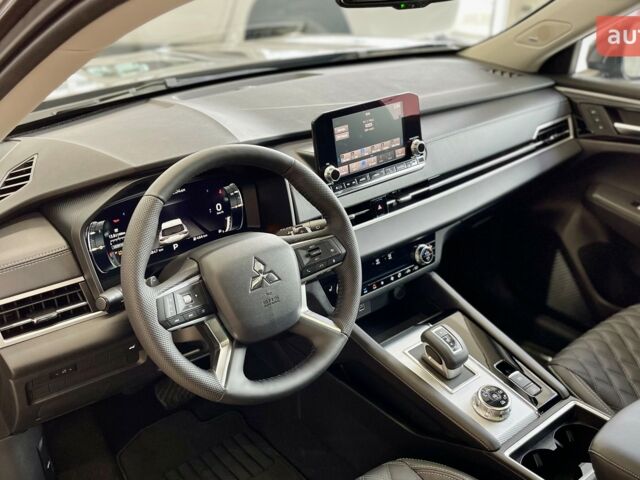 Мицубиси Аутлендер 2024 в Львове на Automoto.ua Мицубиси Аутлендер, объемом двигателя 2.49 л и пробегом 0 тыс. км за 40501 $, фото 15 на Automoto.ua