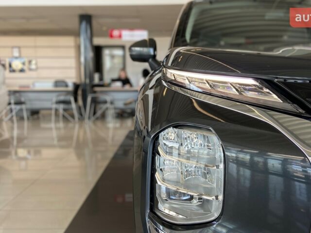 Мицубиси Аутлендер, объемом двигателя 2.49 л и пробегом 0 тыс. км за 42191 $, фото 2 на Automoto.ua