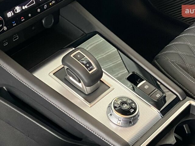 Мицубиси Аутлендер, объемом двигателя 2.49 л и пробегом 0 тыс. км за 42191 $, фото 18 на Automoto.ua