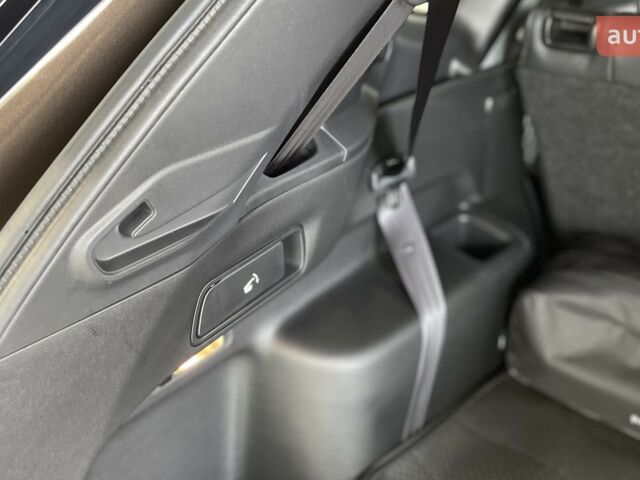 Мицубиси Аутлендер 2024 в Львове на Automoto.ua Мицубиси Аутлендер, объемом двигателя 2.49 л и пробегом 0 тыс. км за 40501 $, фото 43 на Automoto.ua