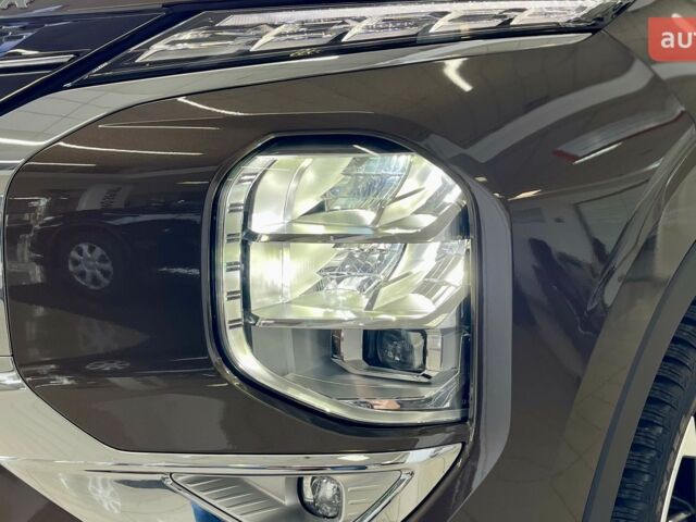 Мицубиси Аутлендер 2024 в Львове на Automoto.ua Мицубиси Аутлендер, объемом двигателя 2.49 л и пробегом 0 тыс. км за 40501 $, фото 35 на Automoto.ua