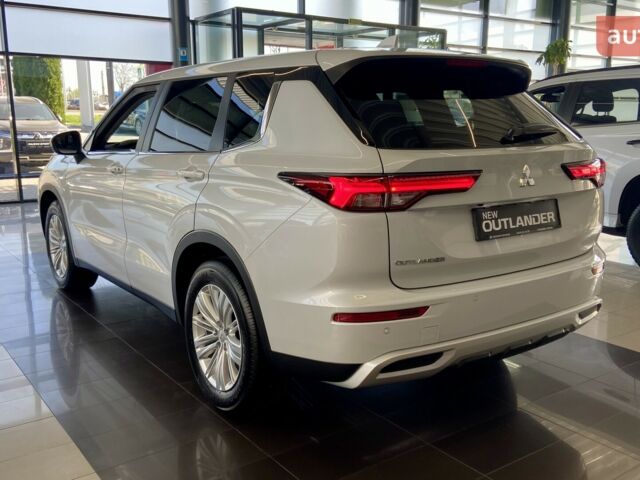 Мицубиси Аутлендер, объемом двигателя 2.49 л и пробегом 0 тыс. км за 35580 $, фото 8 на Automoto.ua