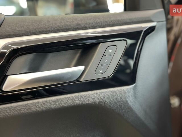 Мицубиси Аутлендер 2024 в Львове на Automoto.ua Мицубиси Аутлендер, объемом двигателя 2.49 л и пробегом 0 тыс. км за 40501 $, фото 28 на Automoto.ua