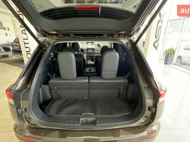 Мицубиси Аутлендер 2024 в Львове на Automoto.ua Мицубиси Аутлендер, объемом двигателя 2.49 л и пробегом 0 тыс. км за 40501 $, фото 45 на Automoto.ua