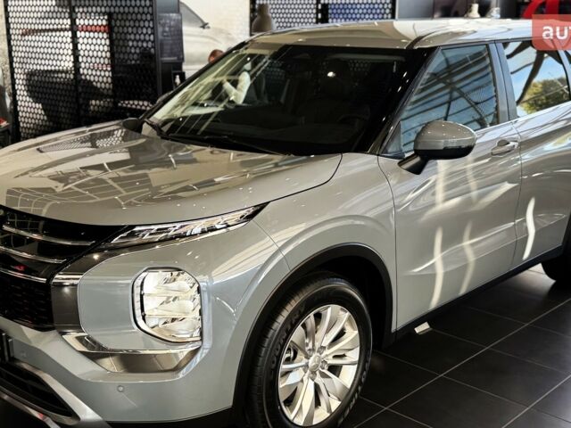 купить новое авто Мицубиси Аутлендер 2025 года от официального дилера Автоцентр AUTO.RIA Мицубиси фото