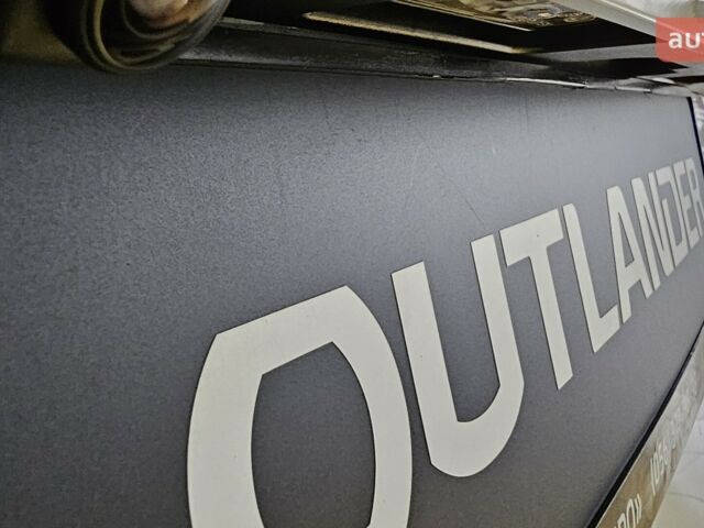 Мицубиси Аутлендер, объемом двигателя 2.49 л и пробегом 0 тыс. км за 44024 $, фото 13 на Automoto.ua