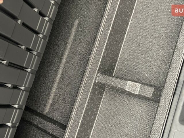 Мицубиси Аутлендер, объемом двигателя 2.49 л и пробегом 0 тыс. км за 33176 $, фото 11 на Automoto.ua