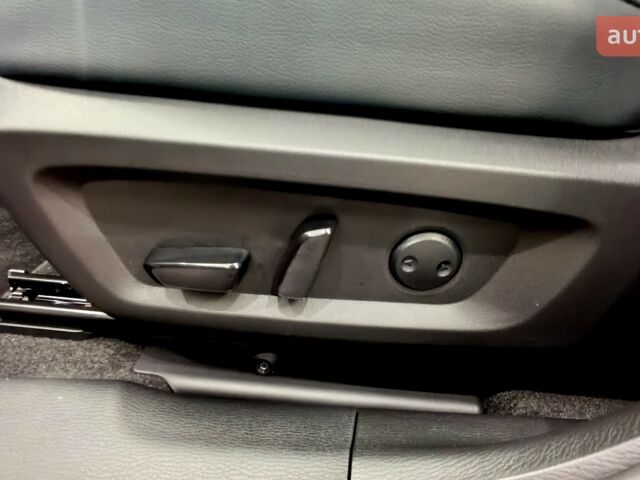 Мицубиси Аутлендер, объемом двигателя 2.49 л и пробегом 0 тыс. км за 44003 $, фото 9 на Automoto.ua