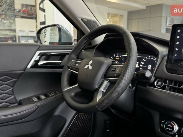 Мицубиси Аутлендер, объемом двигателя 2.49 л и пробегом 0 тыс. км за 44076 $, фото 21 на Automoto.ua