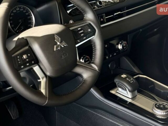 купить новое авто Мицубиси Аутлендер 2025 года от официального дилера Mitsubishi Арма Моторс Мицубиси фото