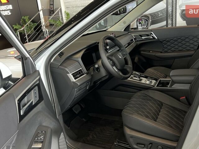 купить новое авто Мицубиси Аутлендер 2025 года от официального дилера Mitsubishi Арма Моторс Мицубиси фото