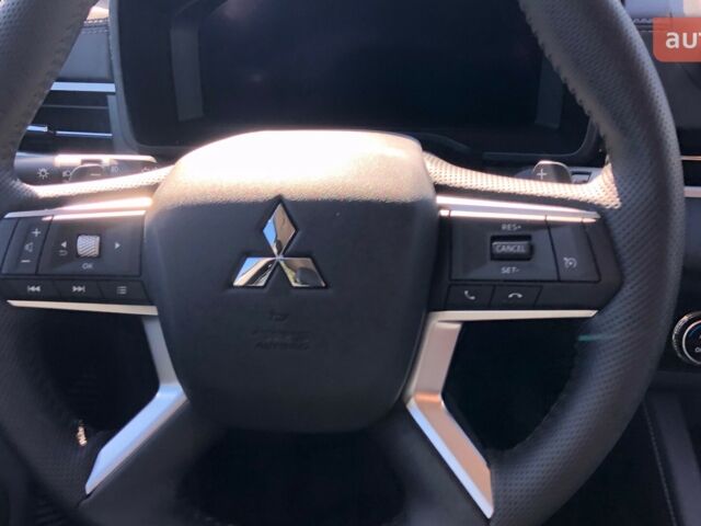 Міцубісі Аутлендер, об'ємом двигуна 2.49 л та пробігом 0 тис. км за 38037 $, фото 11 на Automoto.ua