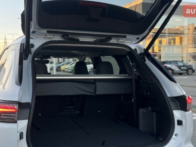 Мицубиси Аутлендер, объемом двигателя 2.49 л и пробегом 0 тыс. км за 43681 $, фото 10 на Automoto.ua