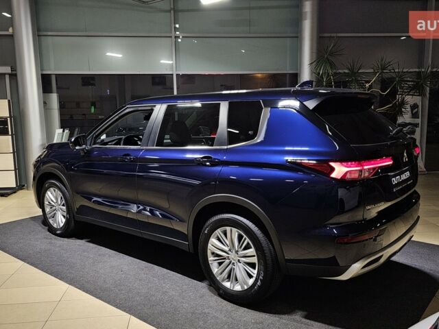 Мицубиси Аутлендер, объемом двигателя 2.49 л и пробегом 0 тыс. км за 36171 $, фото 1 на Automoto.ua