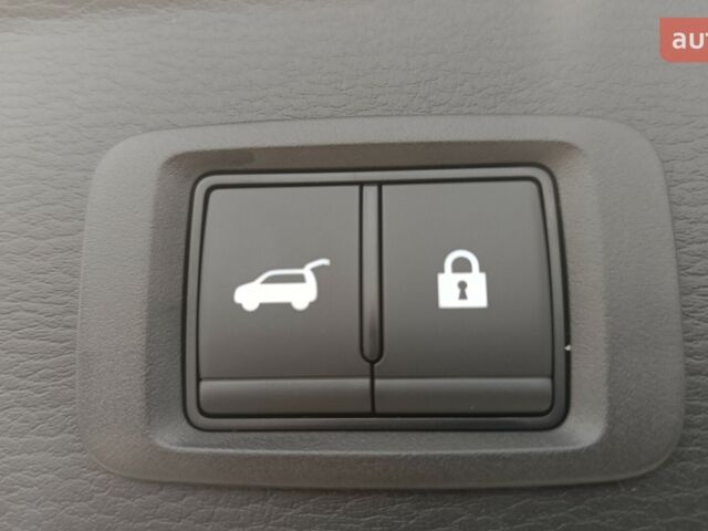 Мицубиси Аутлендер, объемом двигателя 2.49 л и пробегом 0 тыс. км за 44003 $, фото 46 на Automoto.ua