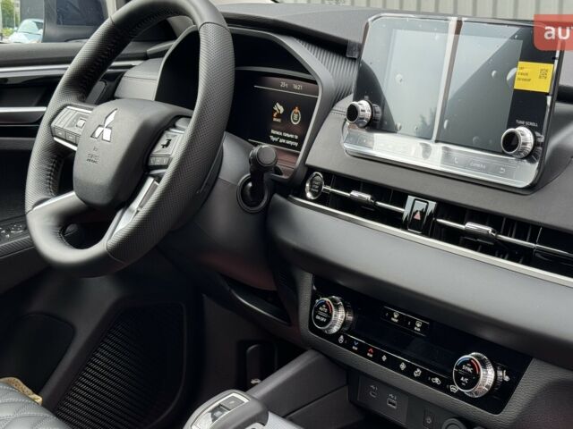 купить новое авто Мицубиси Аутлендер 2025 года от официального дилера Mitsubishi Motors Чернівці Мицубиси фото