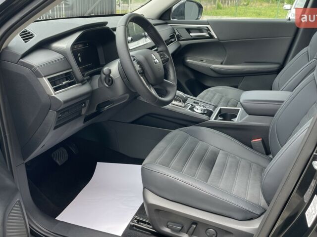 купить новое авто Мицубиси Аутлендер 2025 года от официального дилера Mitsubishi Motors Чернівці Мицубиси фото