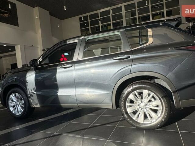 купить новое авто Мицубиси Аутлендер 2025 года от официального дилера Mitsubishi Арма Моторс Мицубиси фото