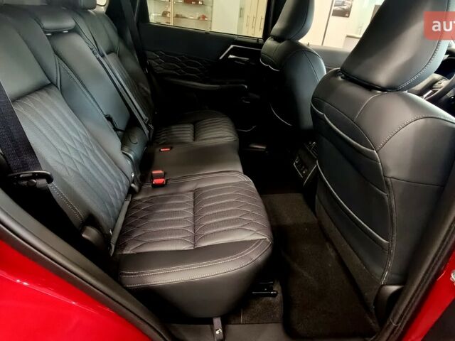 Мицубиси Аутлендер, объемом двигателя 2.49 л и пробегом 0 тыс. км за 44003 $, фото 16 на Automoto.ua