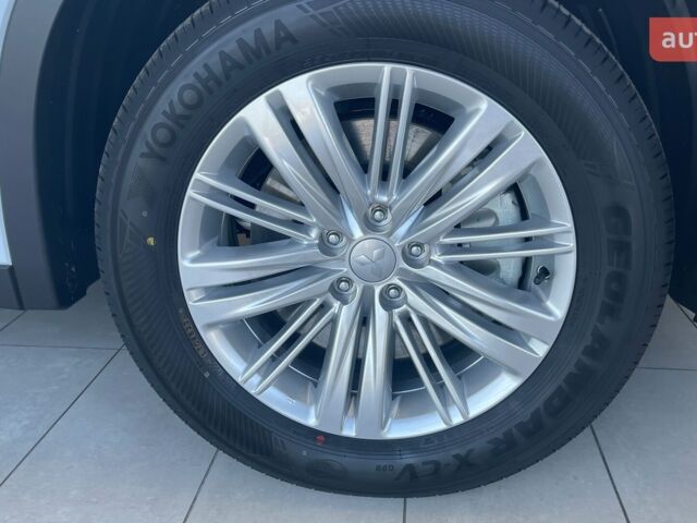 Мицубиси Аутлендер 2025 в Львове на Automoto.ua Мицубиси Аутлендер, объемом двигателя 2.49 л и пробегом 0 тыс. км за 39690 $, фото 30 на Automoto.ua