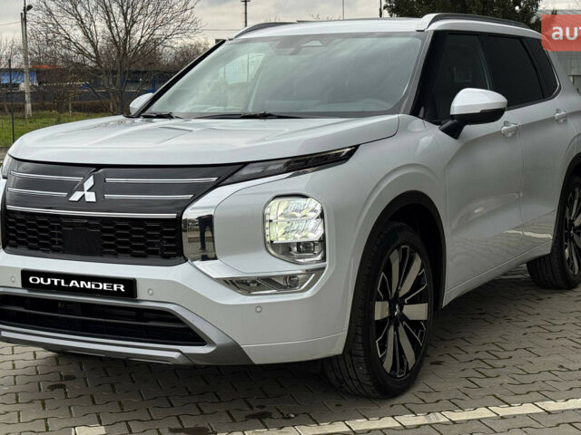 купить новое авто Мицубиси Аутлендер 2025 года от официального дилера Mitsubishi Motors Чернівці Мицубиси фото