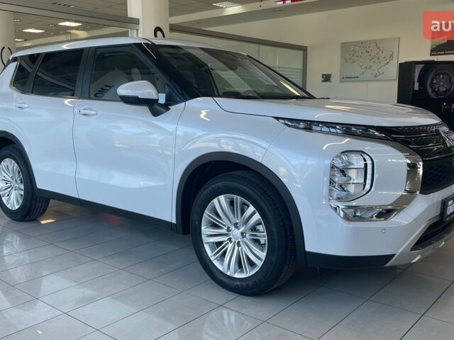 Мицубиси Аутлендер 2025 в Львове на Automoto.ua Мицубиси Аутлендер, объемом двигателя 2.49 л и пробегом 0 тыс. км за 39690 $, фото 6 на Automoto.ua